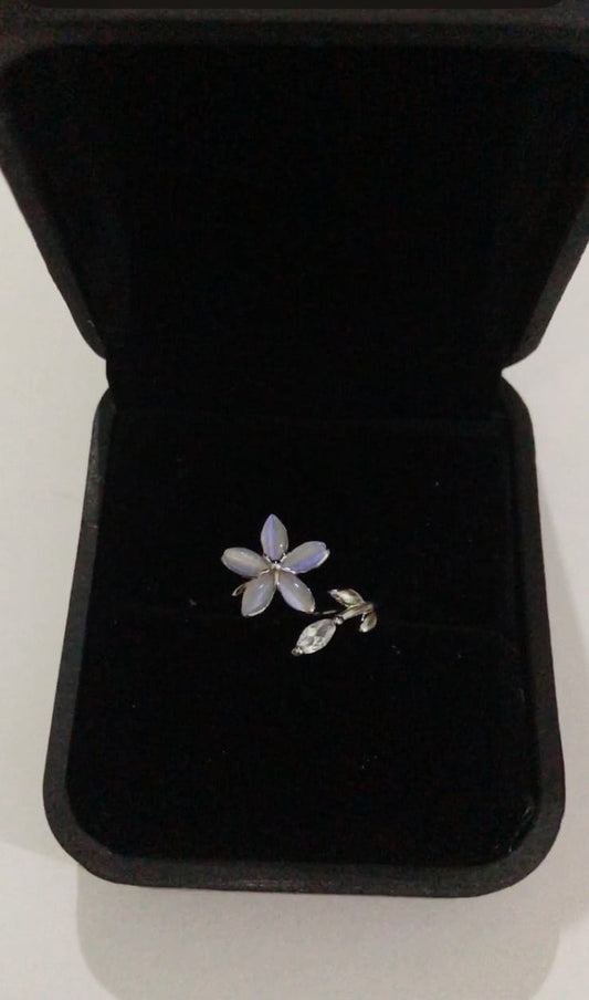 Adjustable Floral Ring for girls/women. Free Delivery All over Pakistan